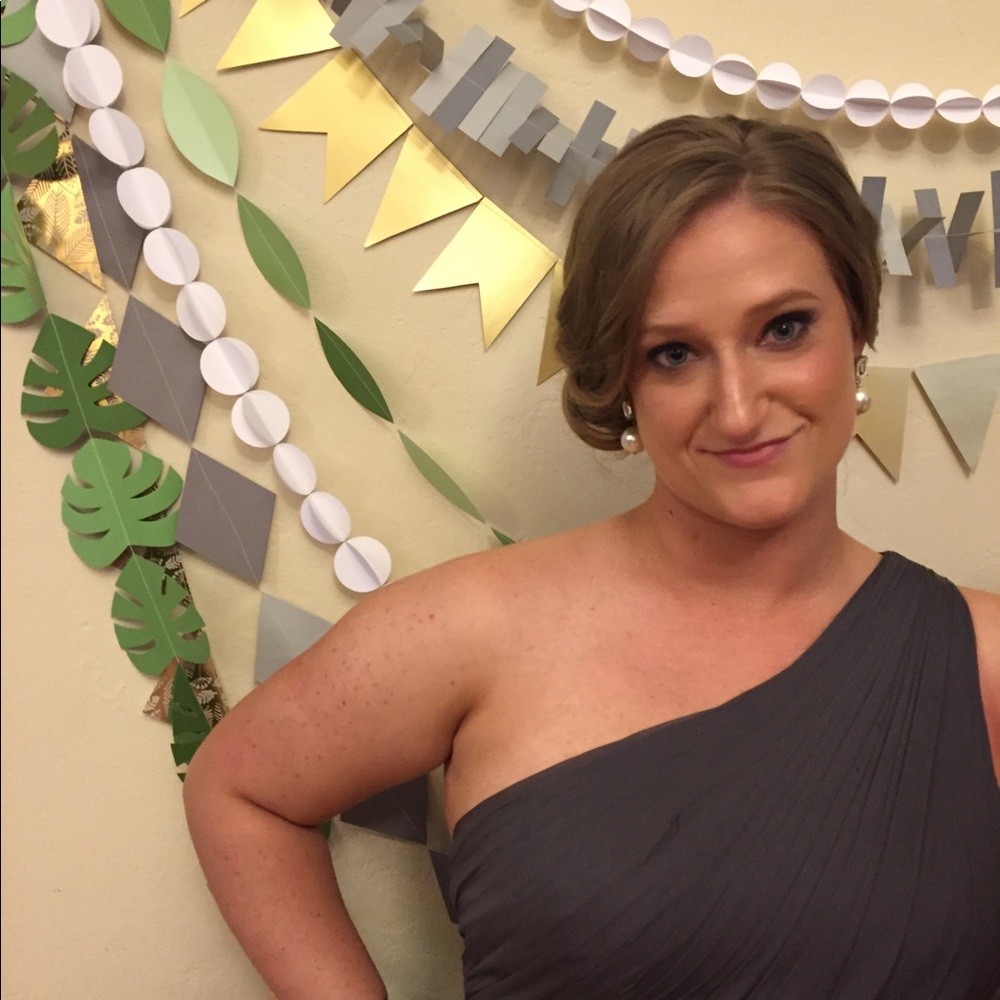 Meet your Posher, Amelia
